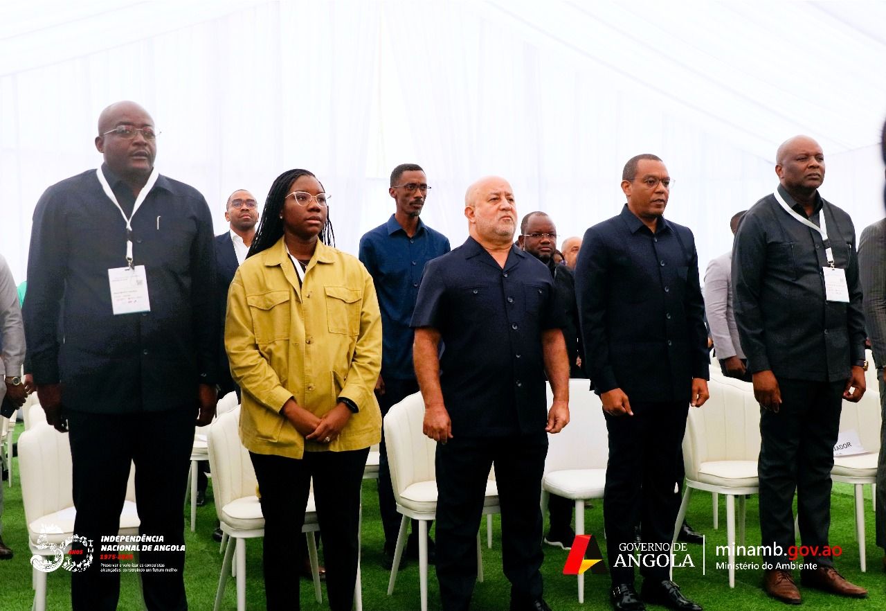 LUANDA RECEBE CONSIGNAÇÃO DE OBRA PARA MELHORAR MOBILIDADE DA MARGINAL DA CORIMBA.
