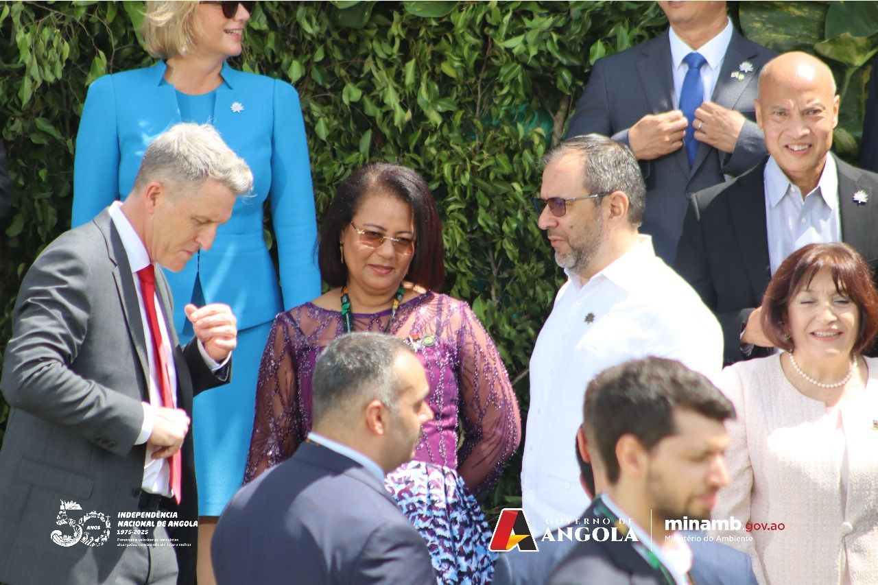 <br />
<b>Notice</b>:  Undefined index: title in <b>/home/gov/public_html/portais-governo-producao/themes/portalweb/galeria-itens.php</b> on line <b>148</b><br />
